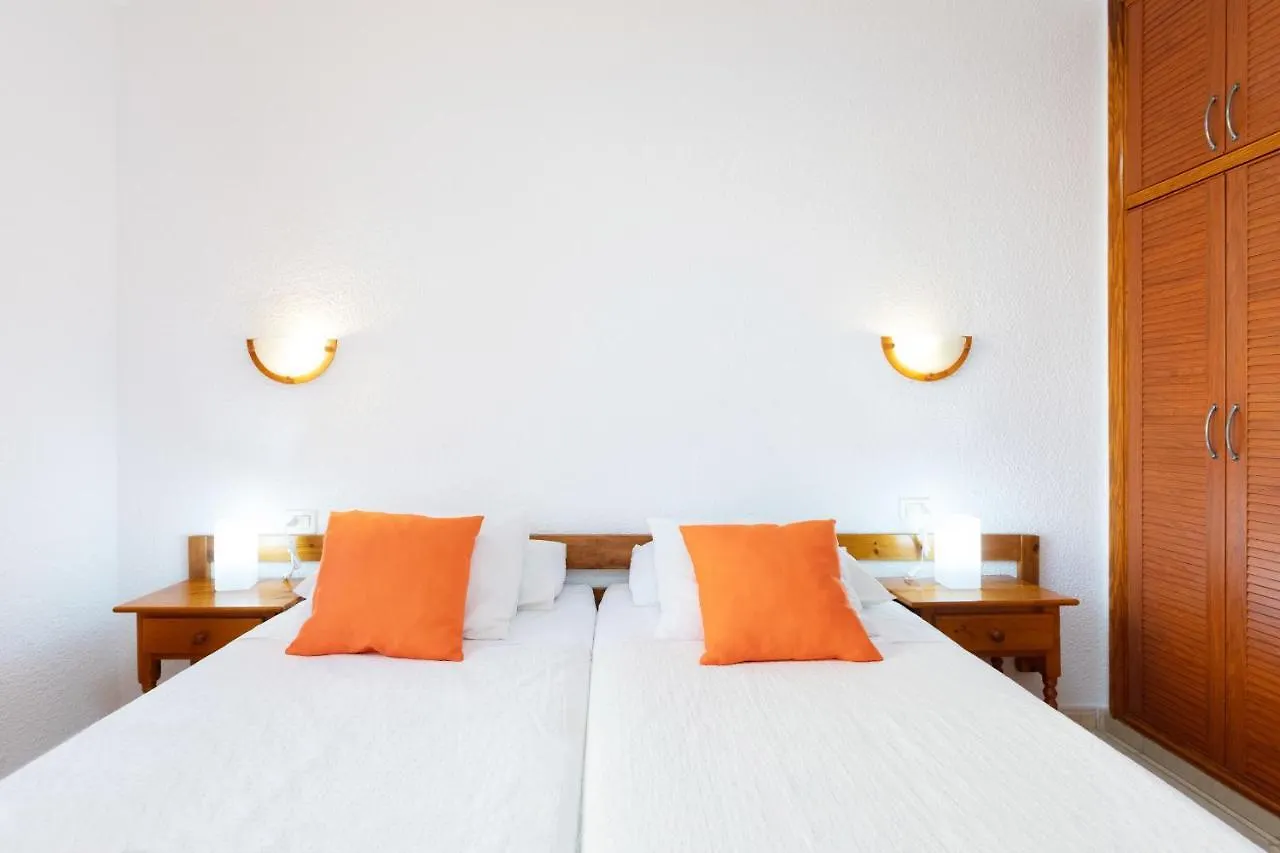 LOS ANGELES Holiday Home Los Cristianos  Apartamento